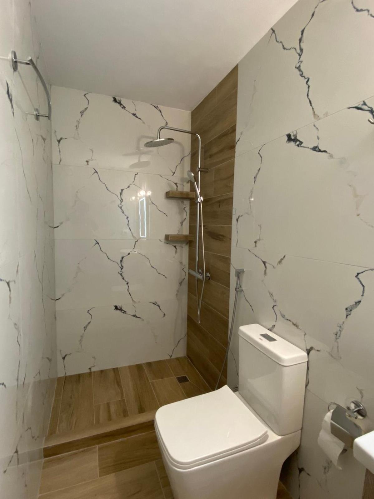 Rentrooms Geni Εξαμίλιο Εξωτερικό φωτογραφία